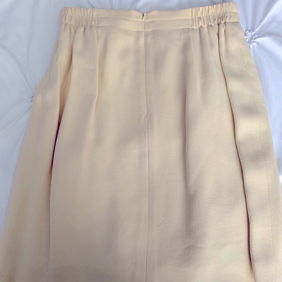 Dana Buchman Silk Skirt Suit - Picture 5 of 7